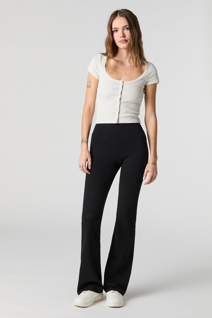 Ribbed Scoop Neck Button Front Top - Large